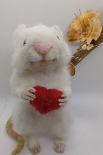 Mouse with Heart - needle felted 